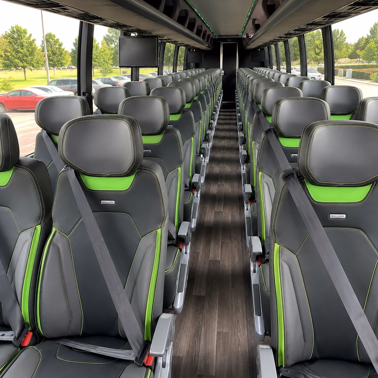 charter buses for fayetteville school groups visiting the airborne special operations museum